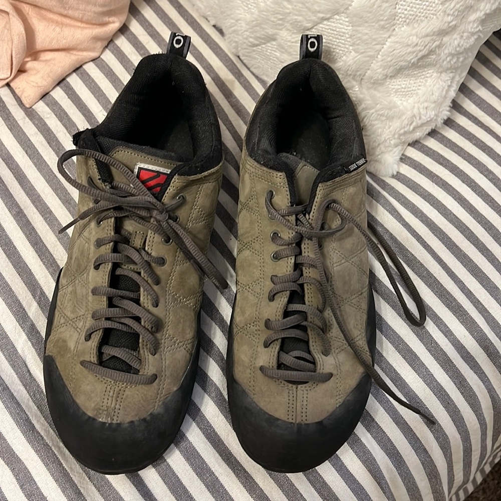 Men’s 5.10 Hike/Climb Sneakers